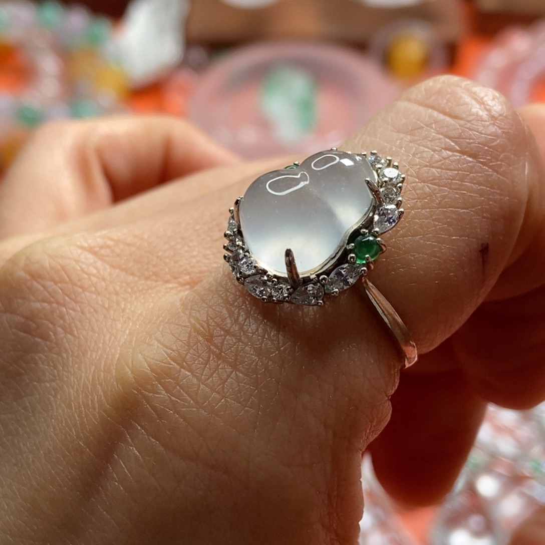 石英质玉颈饰银S925镶嵌