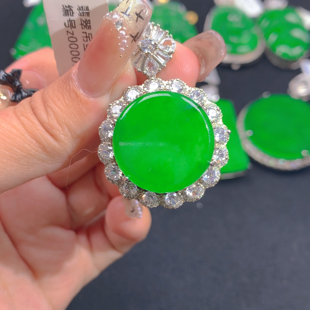 翡翠颈饰银S925镶嵌1111111111