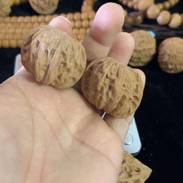 把件文玩核桃39左右磨盘，编号015