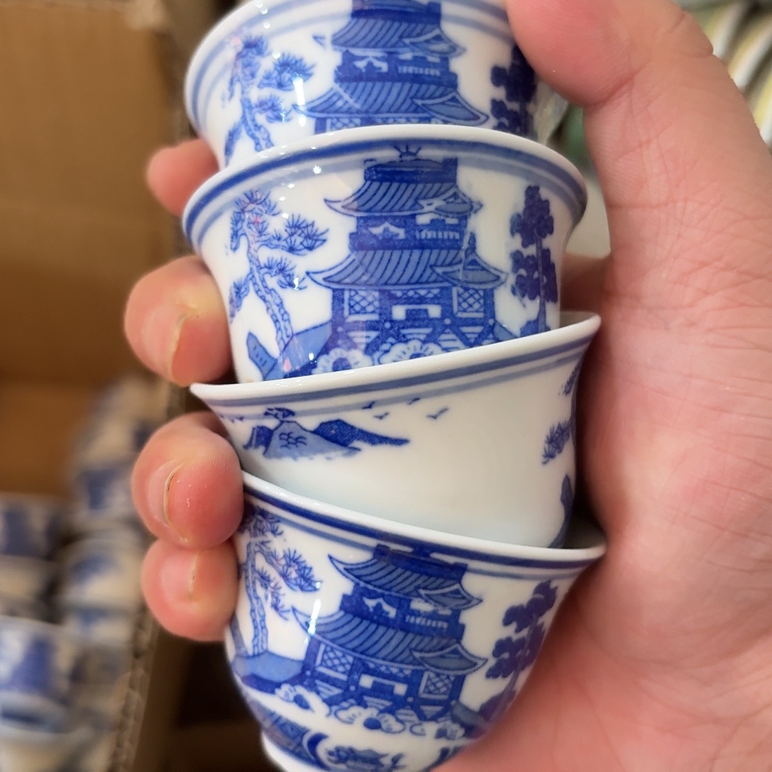 景德镇现代陶瓷工艺品