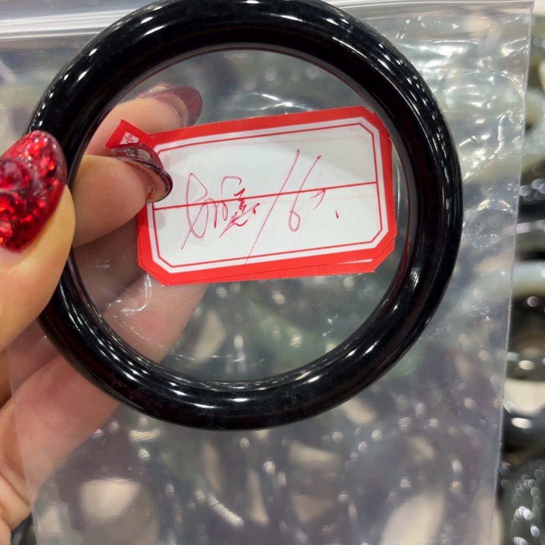 蛇纹石玉手镯未镶嵌如*