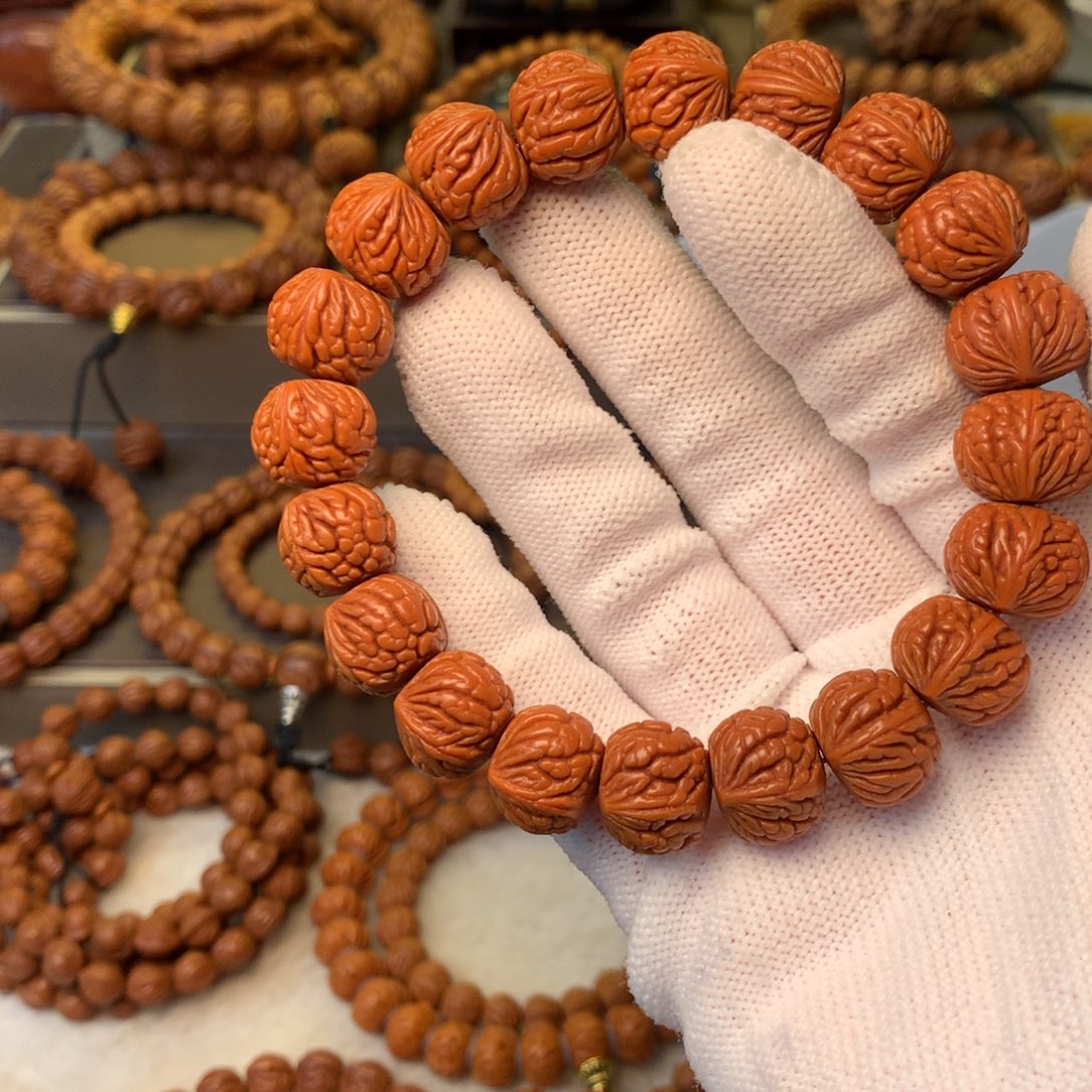 阿***懒桃核手串秦岭龙纹