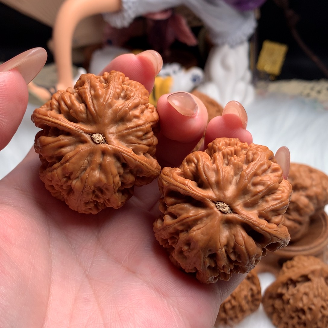 哎***雅文玩核桃把件43大粗筋