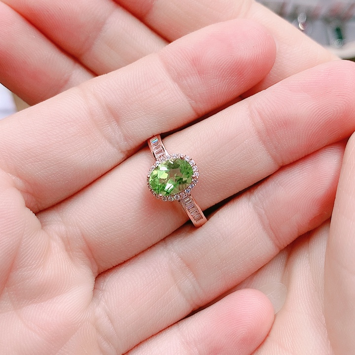 橄榄石戒指银S925镶嵌