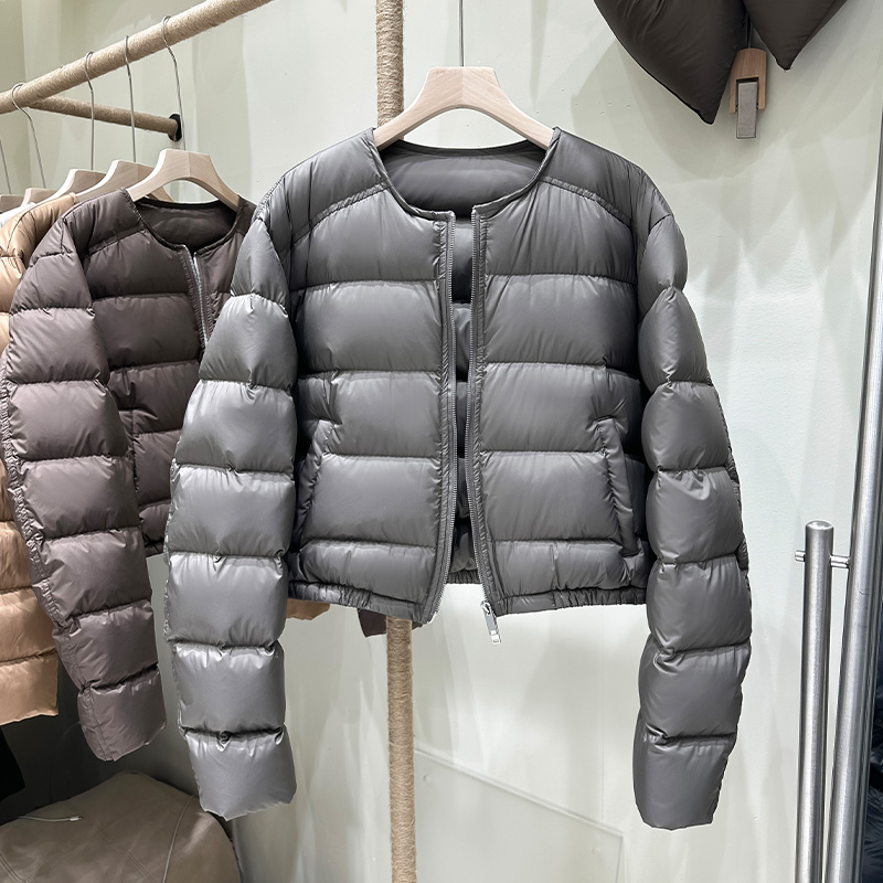 90白鸭绒圆领短款羽绒服女款冬季2025年新款小个子面包服羽绒外套
