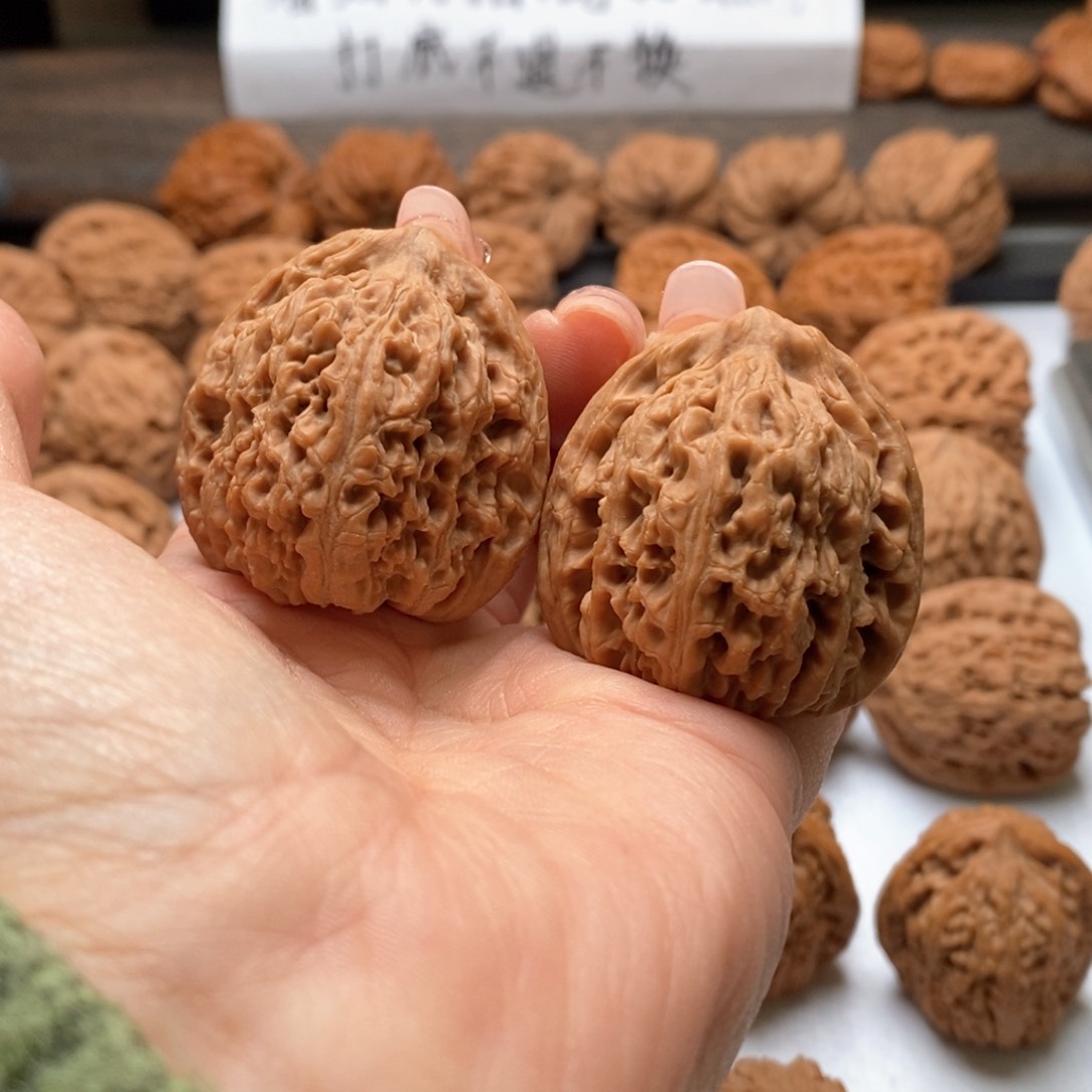 L****_36尺寸高三角南疆石 