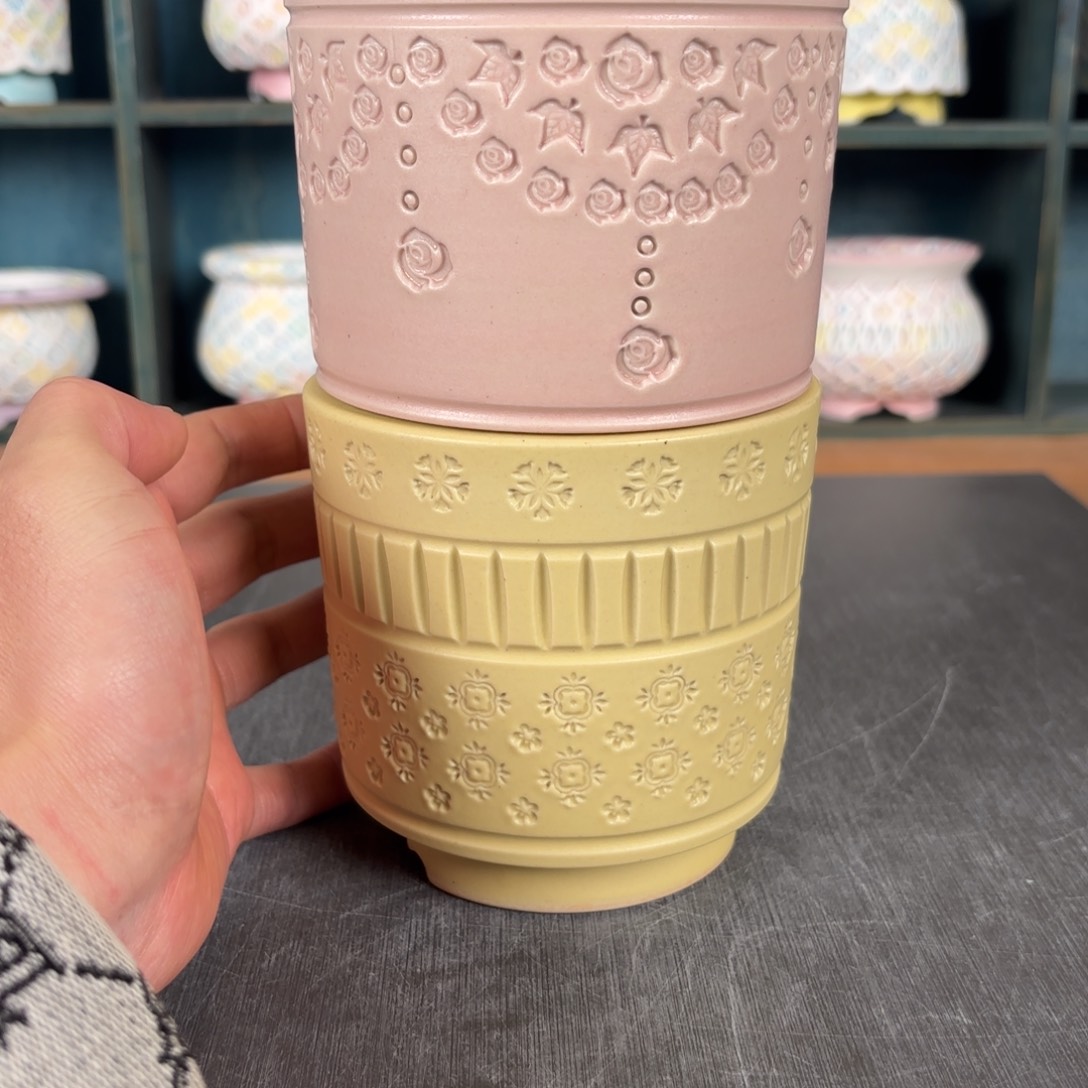 陶瓷1056内口9厘米