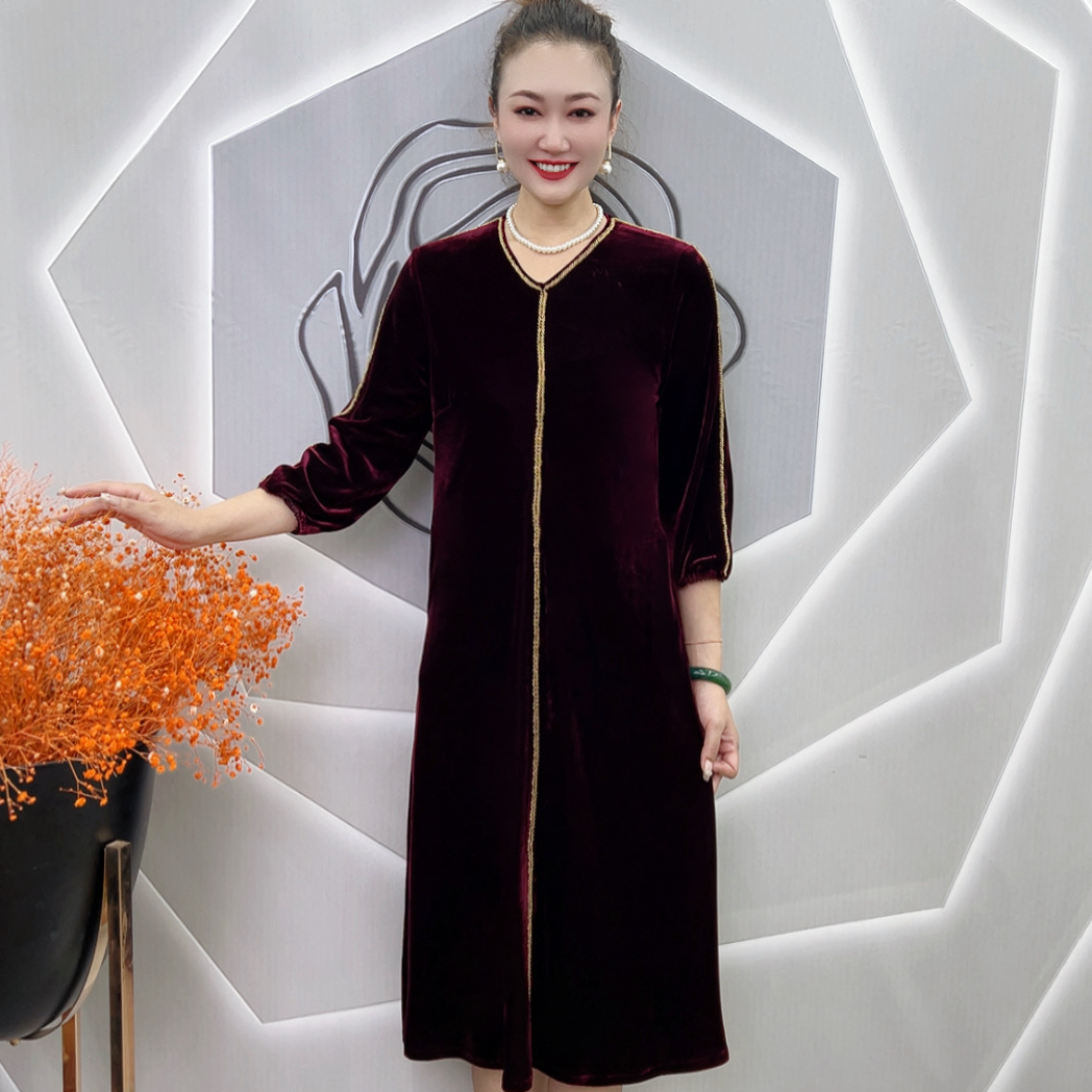 重工串珠V领中长显瘦中老年妈妈裙9538