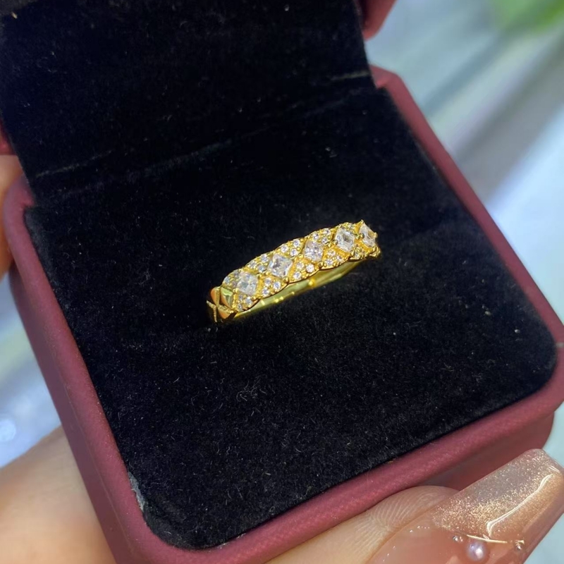 925银戒指 轻奢时尚满钻菱格纹戒指