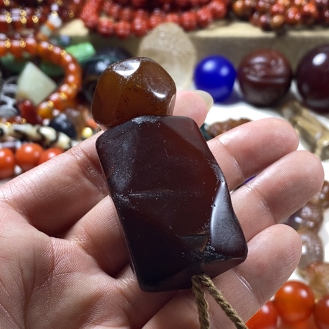 玛瑙/玉髓挂件未镶嵌