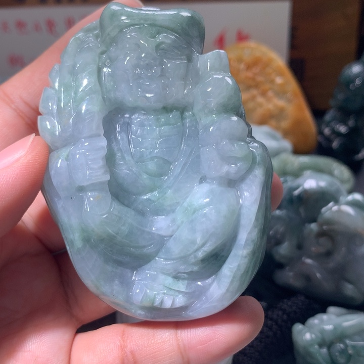 翡翠未镶嵌颈饰保真天然A货翡翠