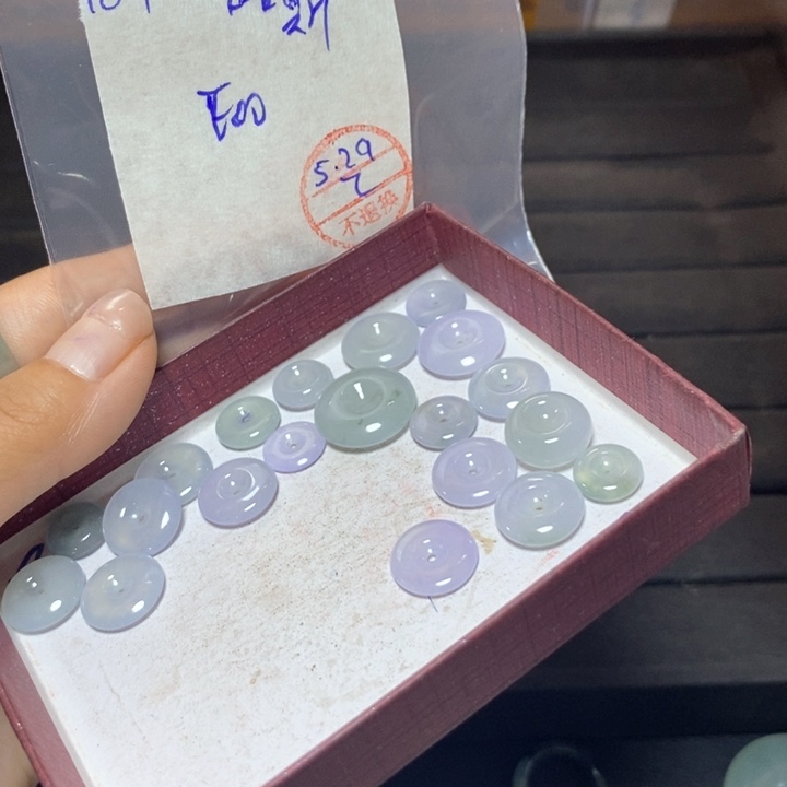 定制翡翠未镶嵌路***阁