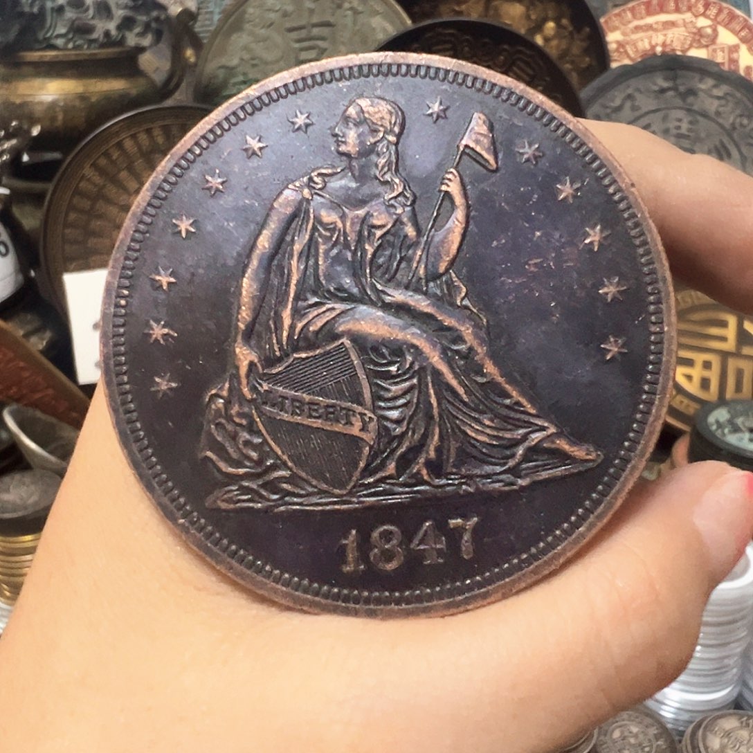 金属复古风格摆件
