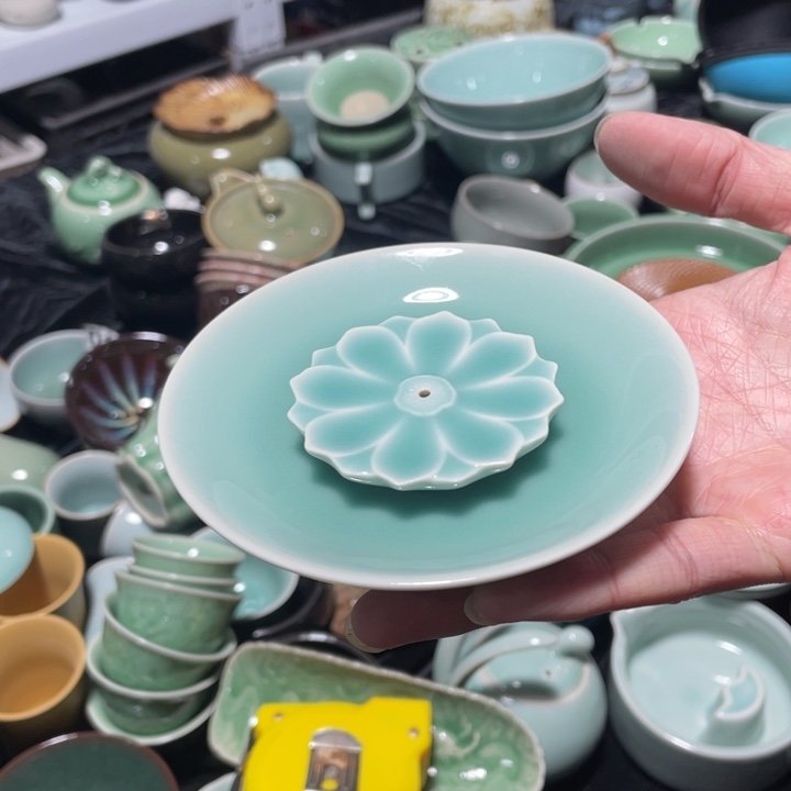 青瓷青瓷 青瓷青瓷 特价