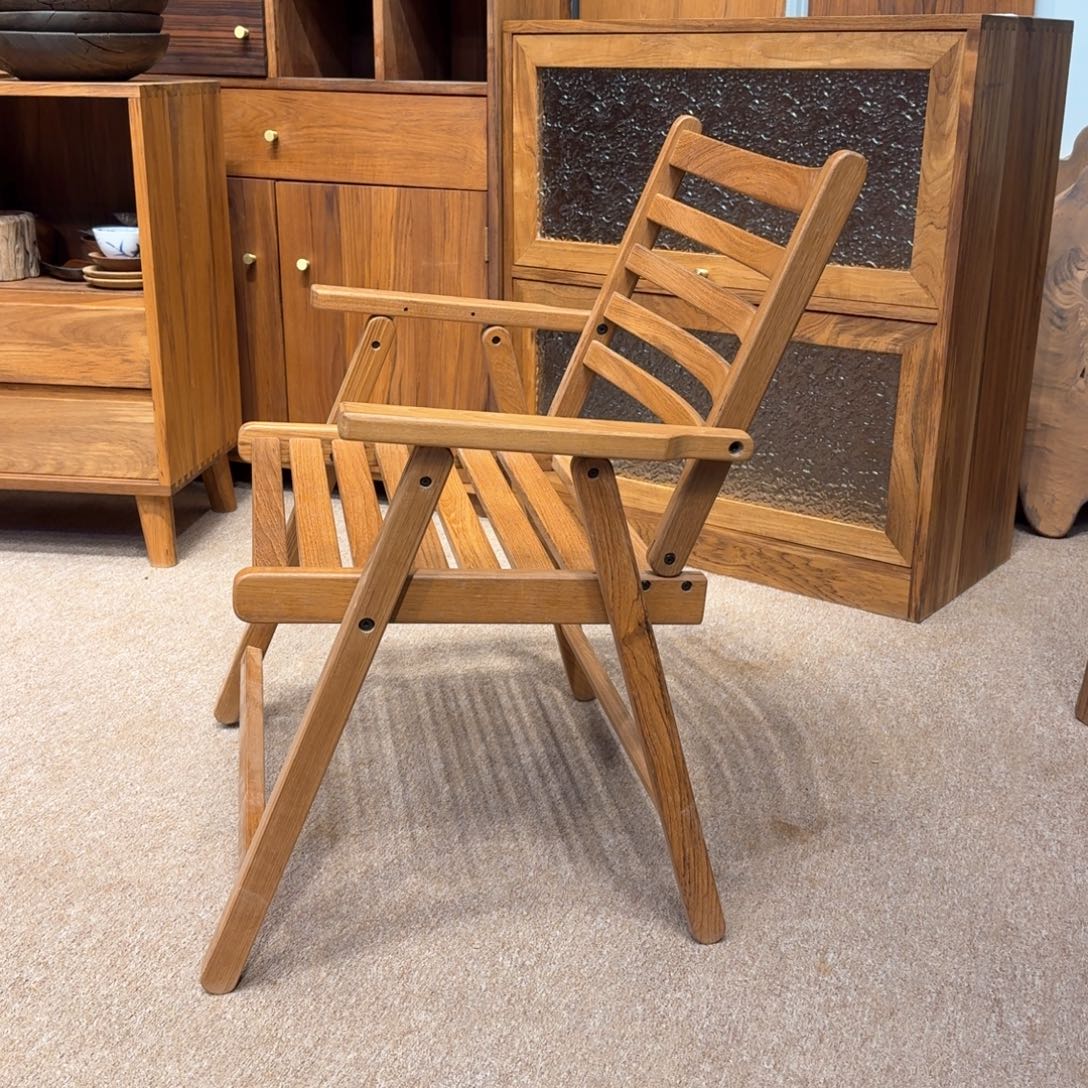 梅***姐其它金属缅甸柚木折叠椅