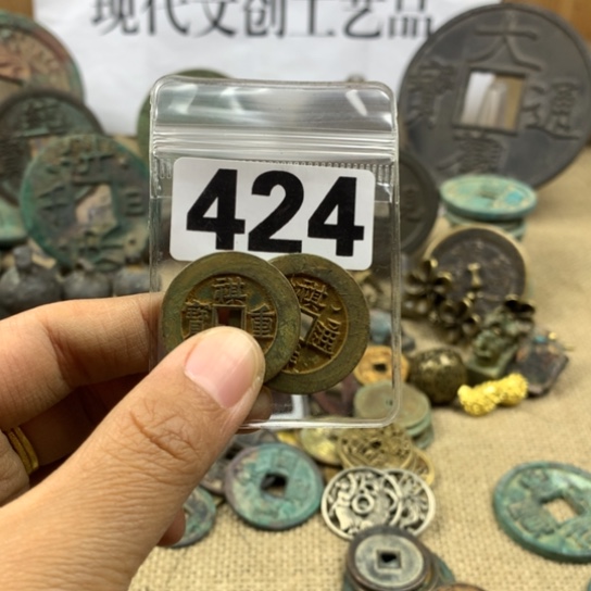 铜一**树现代文创工艺品
