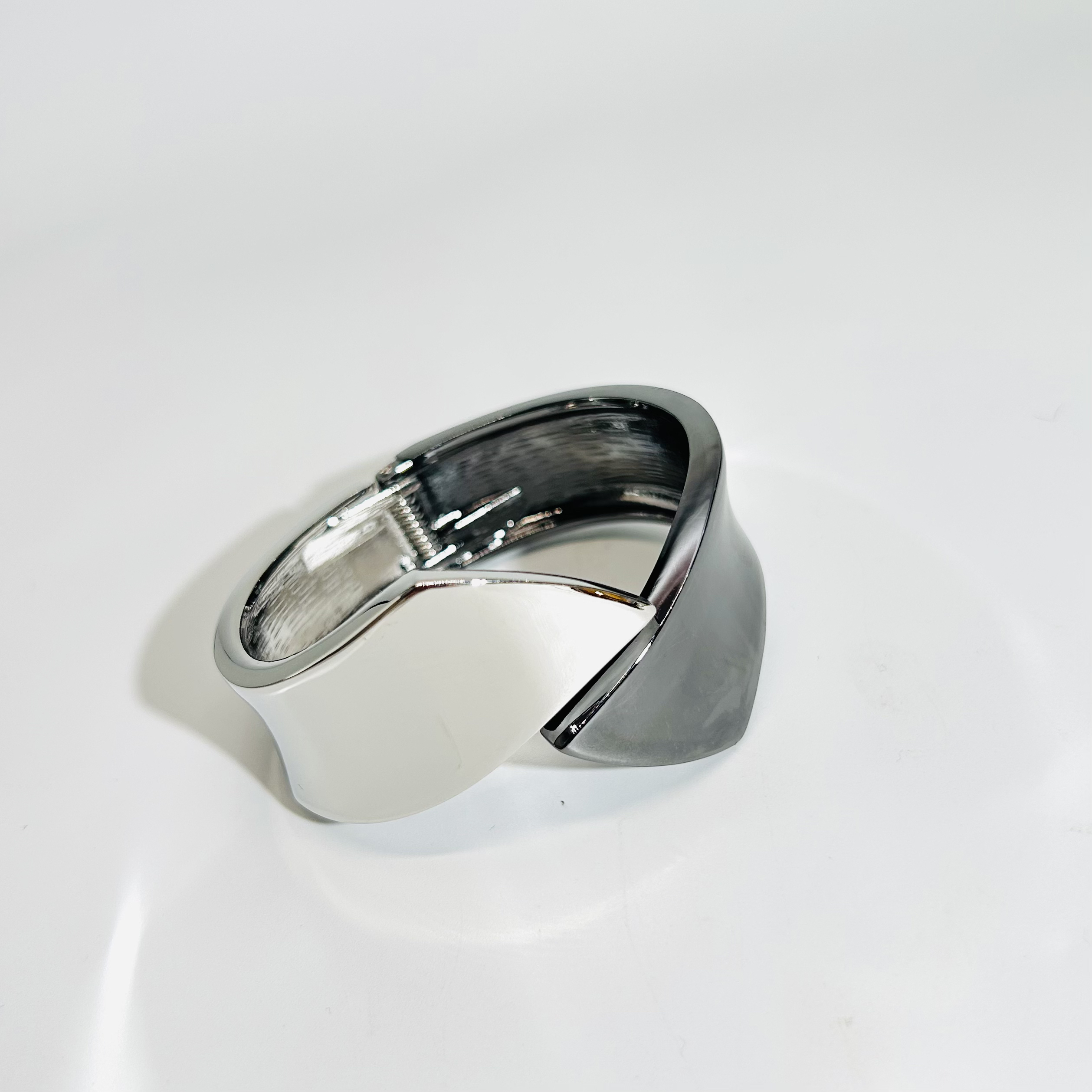 铜合金手镯 08195黑白螺旋未来感简约高级手镯