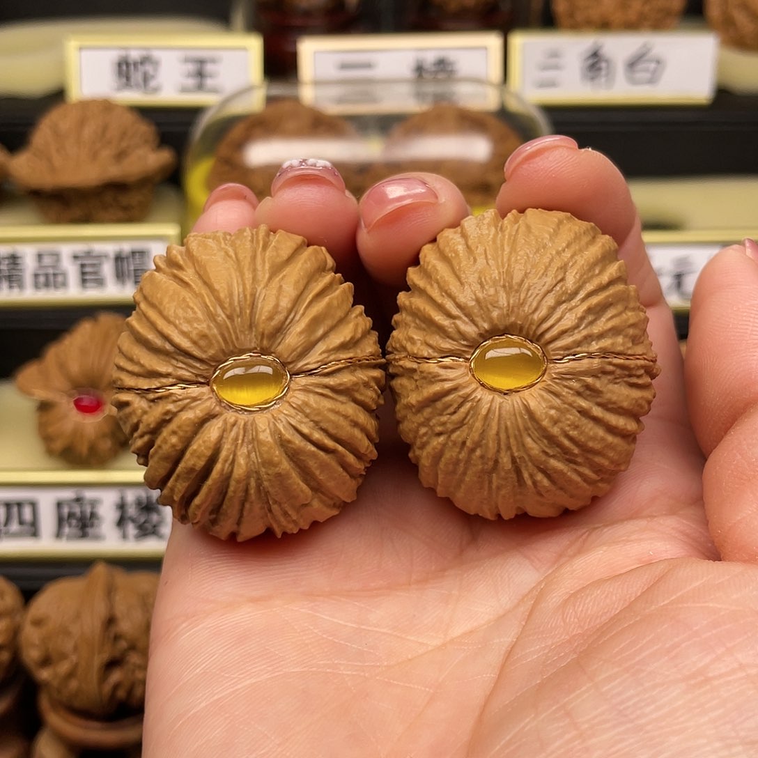 【闪购商品】文玩核桃吊坠猴头