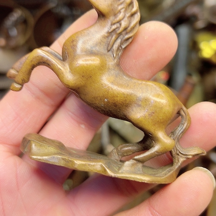 专属定制精美铜摆件