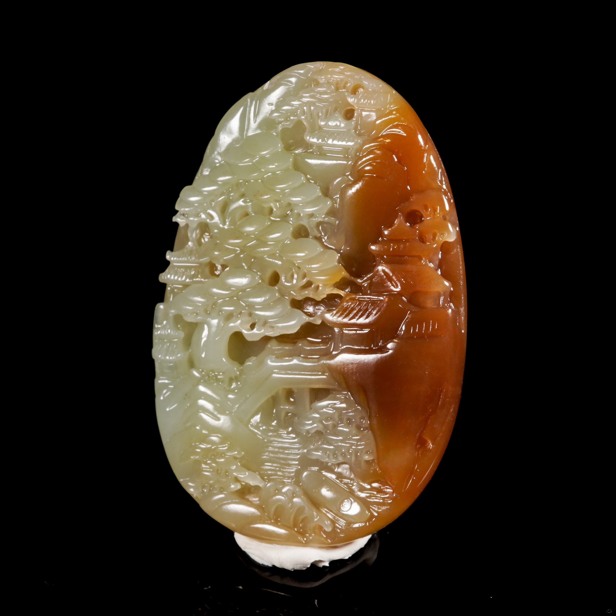 LOT.021和田玉雕山水佩/X3109