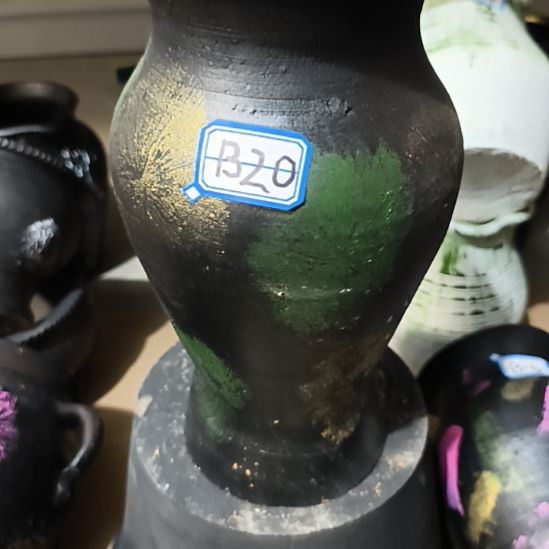 B20口径11高度25默认无孔（需要打孔自行备注）