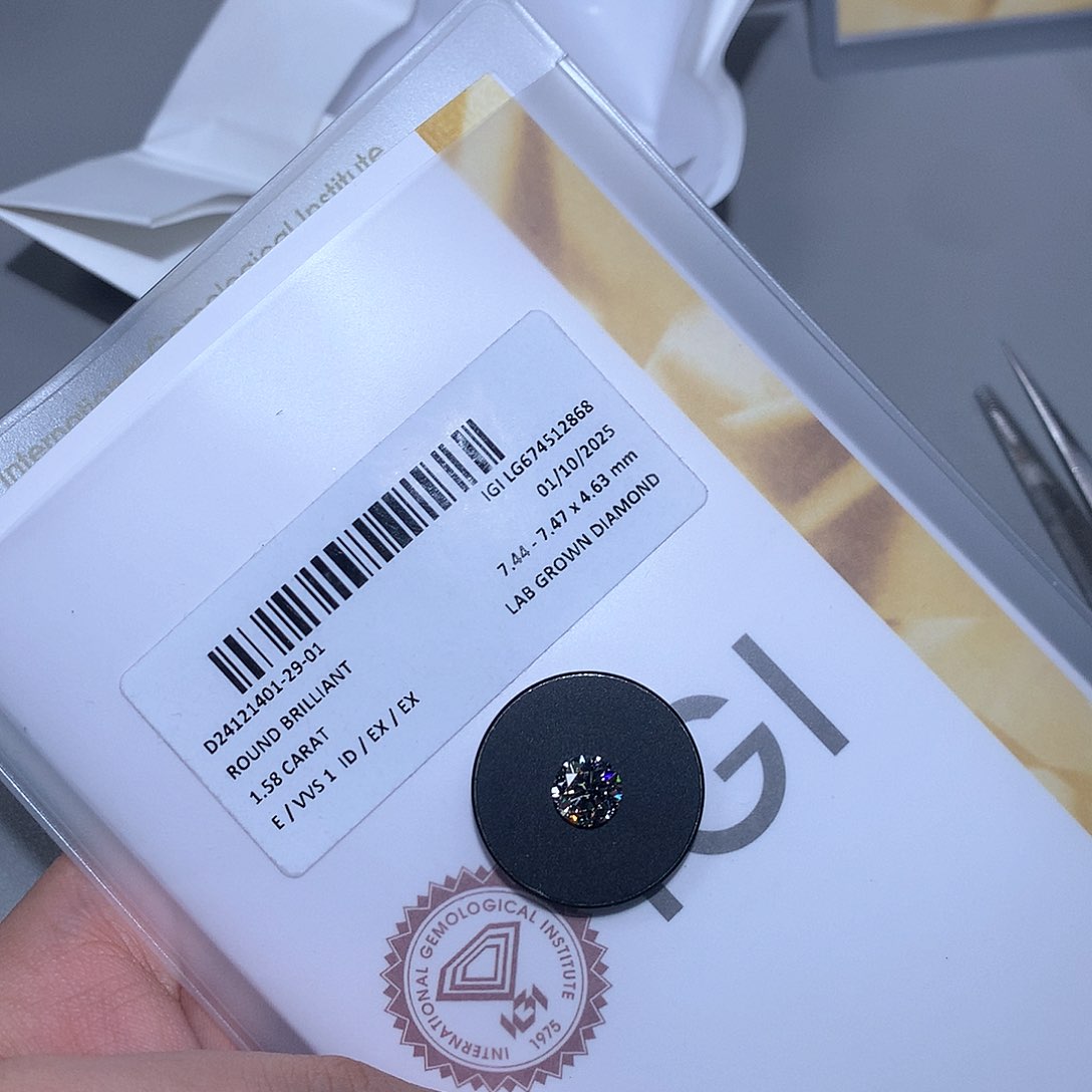 合成钻石裸石未镶嵌1.58 E vvs1