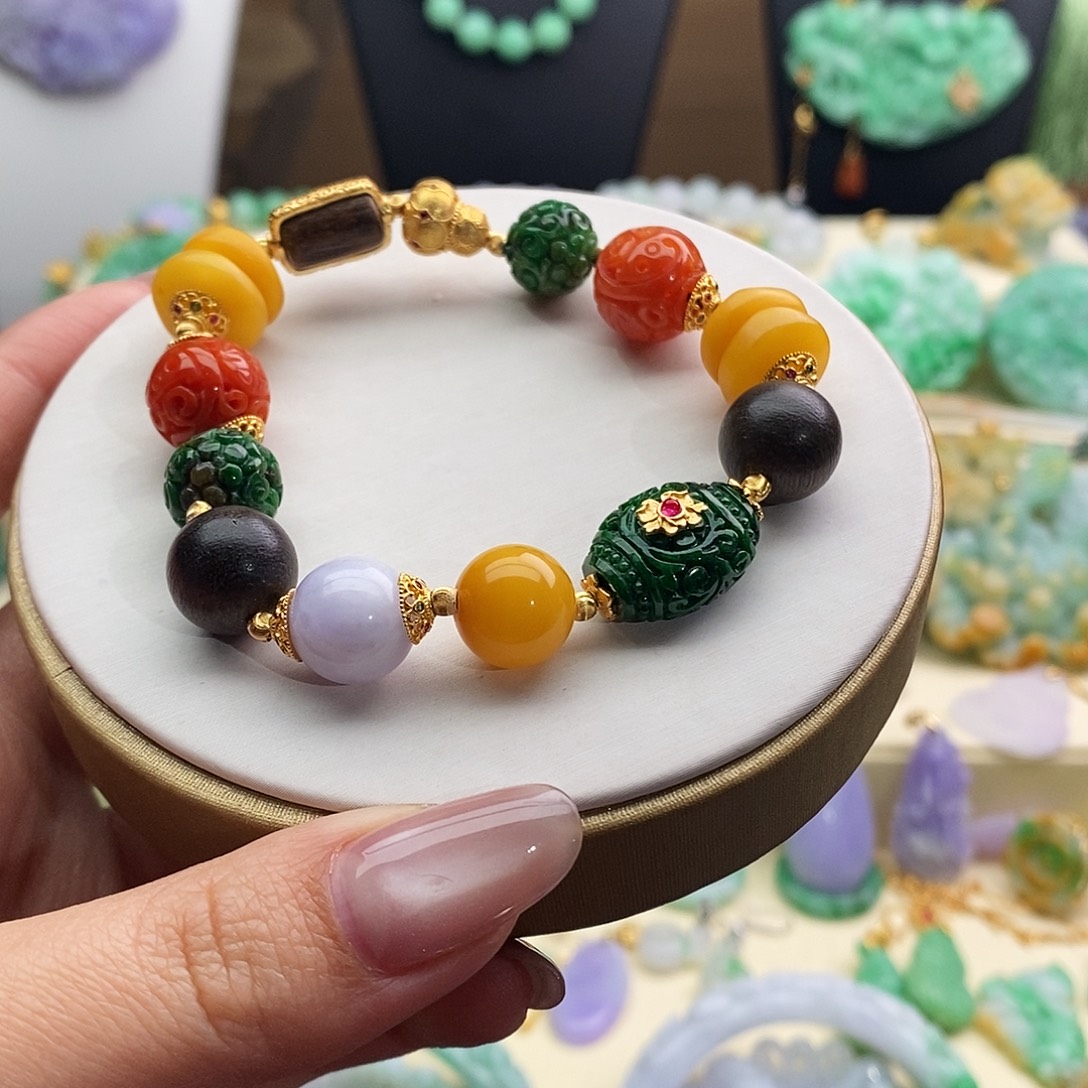 *****翡翠未镶嵌手串手串