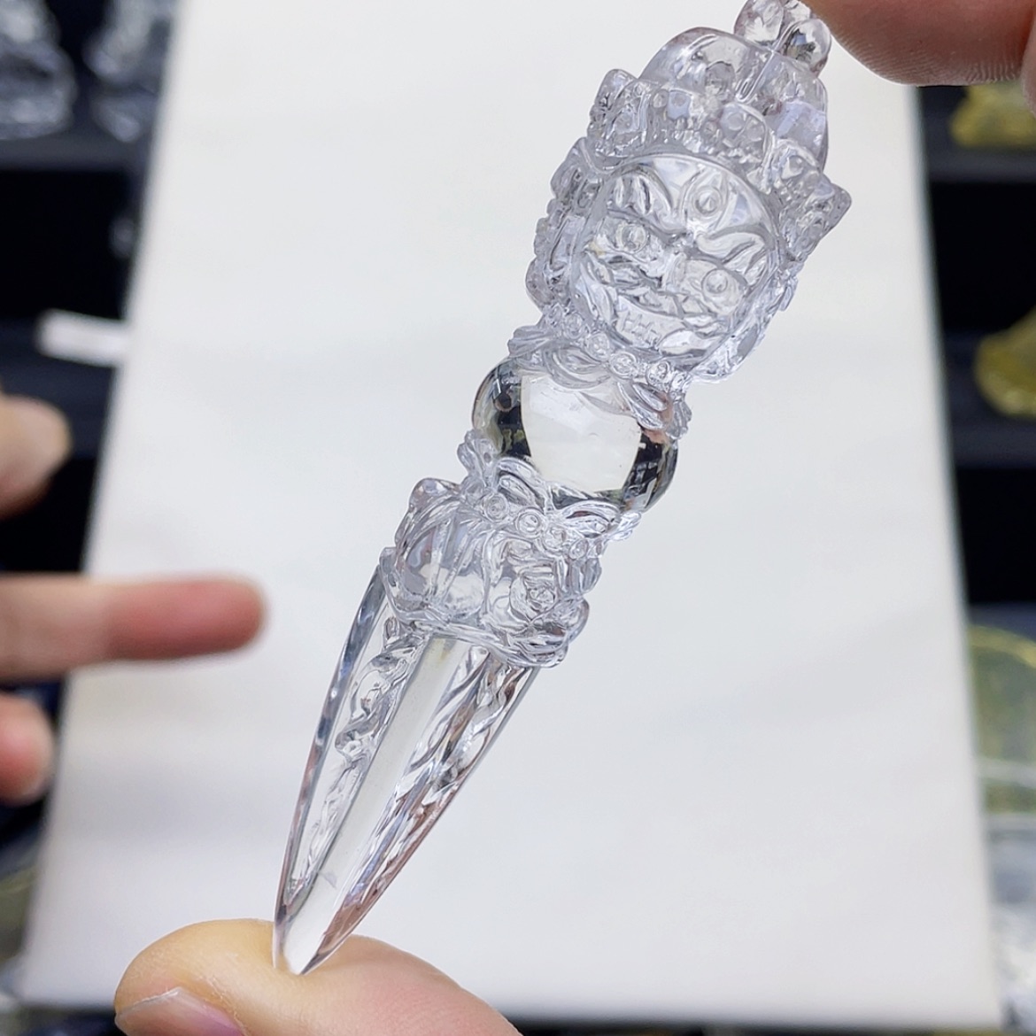 【闪购商品】水晶颈饰未镶嵌白水晶精雕金刚降魔杵