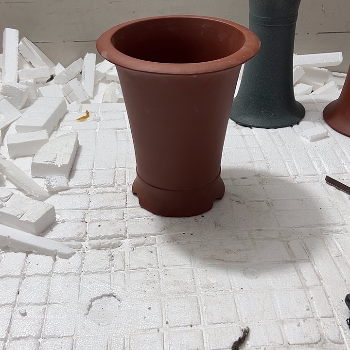 8***2紫砂花盆微瑕大束腰红色