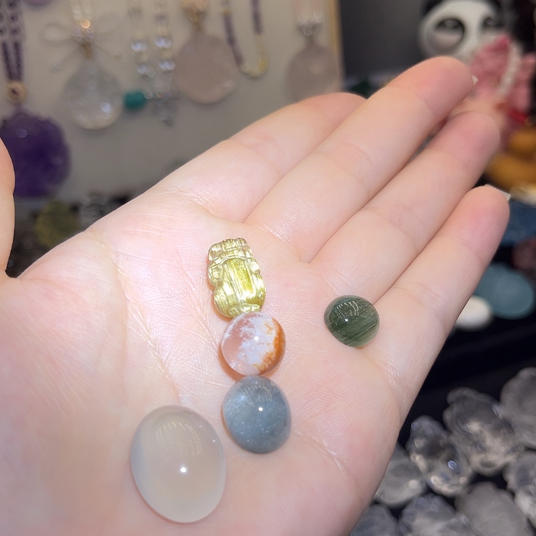 未镶嵌颈饰水晶月*潆多件59