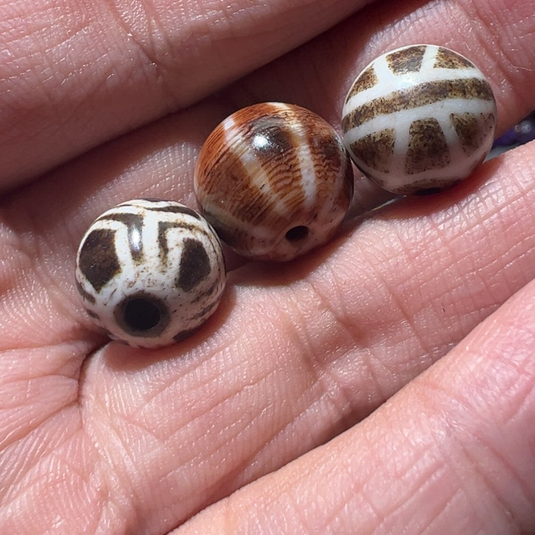 树脂制品松****宝各种各样