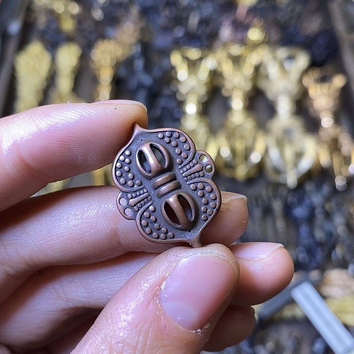 老铜不吸蝴蝶处福利福利