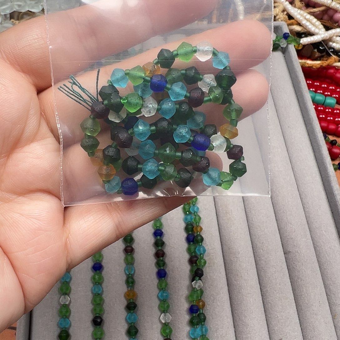 阿***噜琉璃非金属阿噜的琉璃