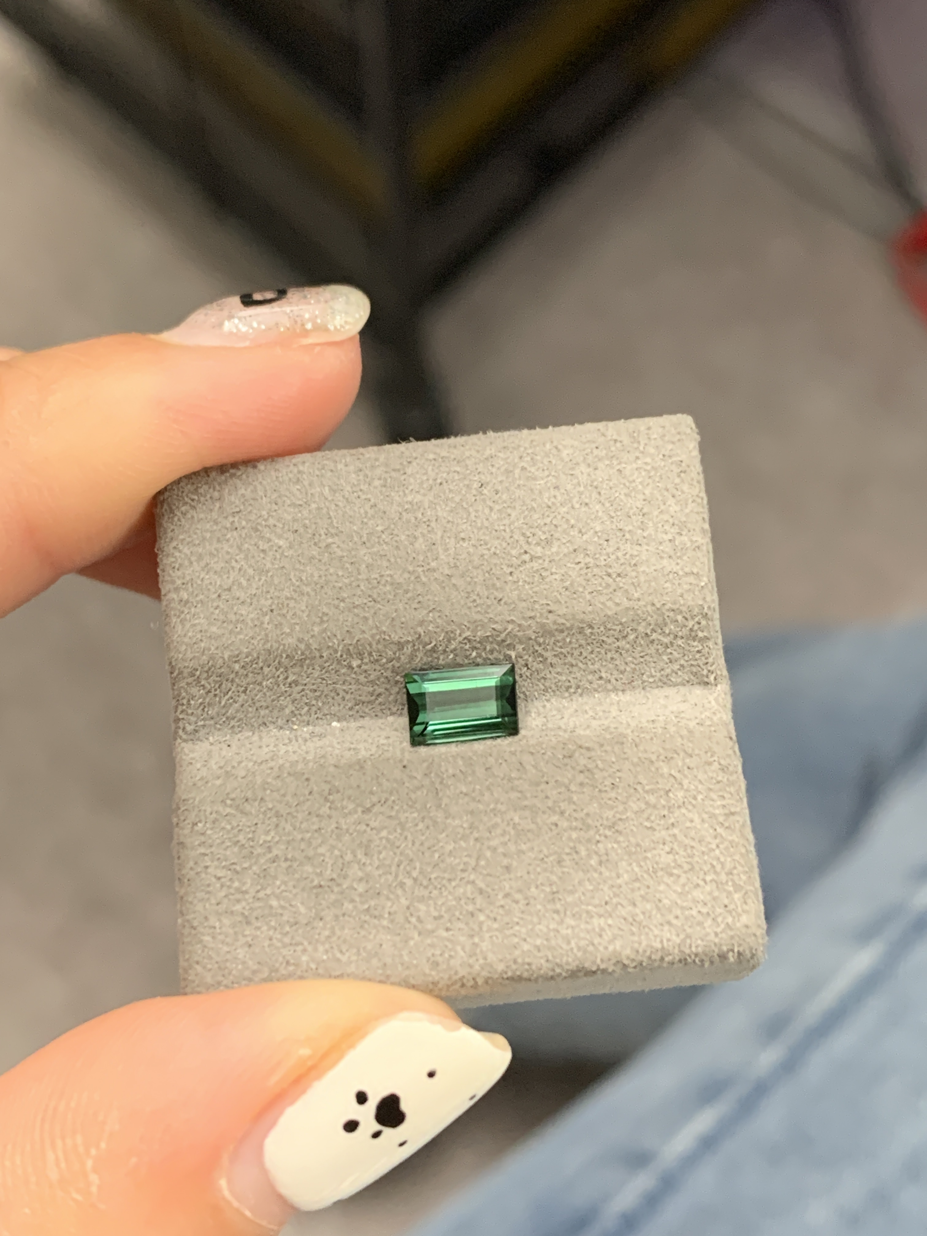 天然电光绿碧玺0.52ct