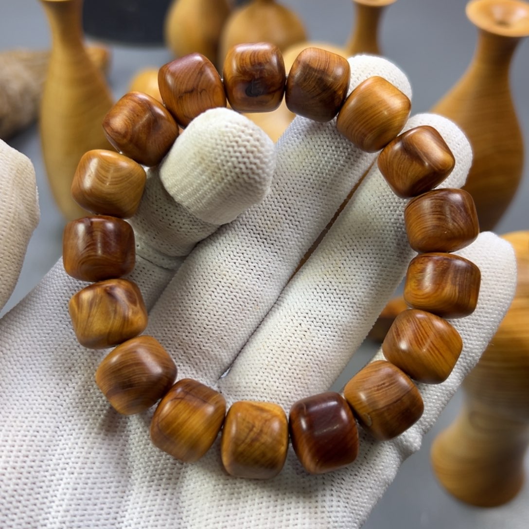 柏木（崖柏）太行陈化瑕疵老型1314