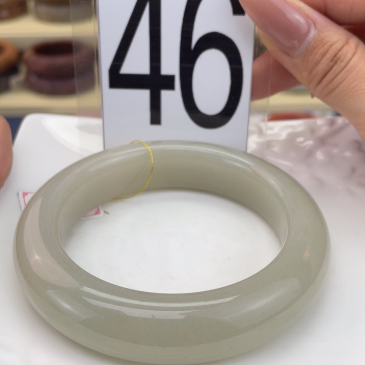 【闪购商品】石英质玉手镯未镶嵌