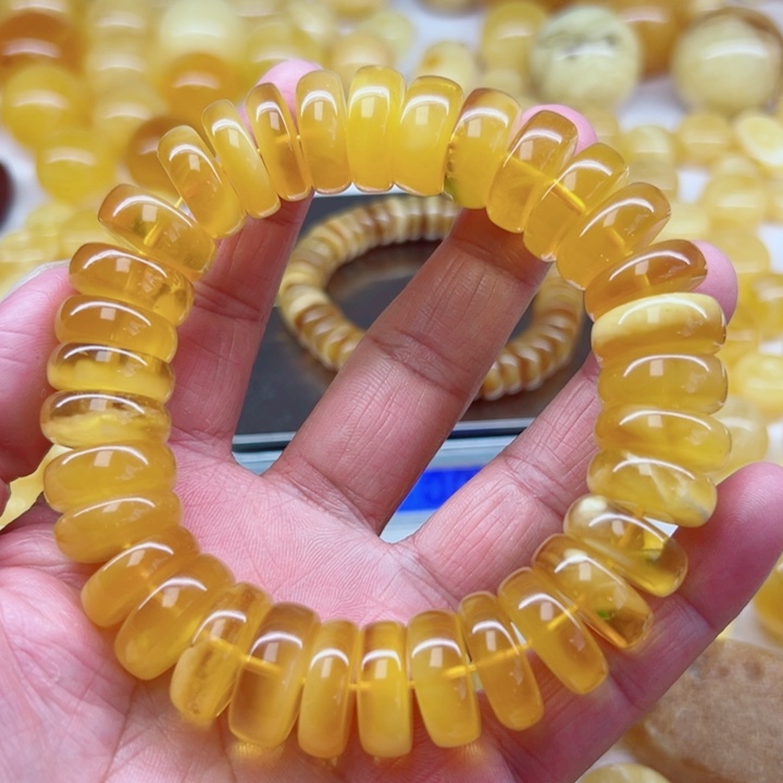 未镶嵌琥珀（矿物珀）裸石