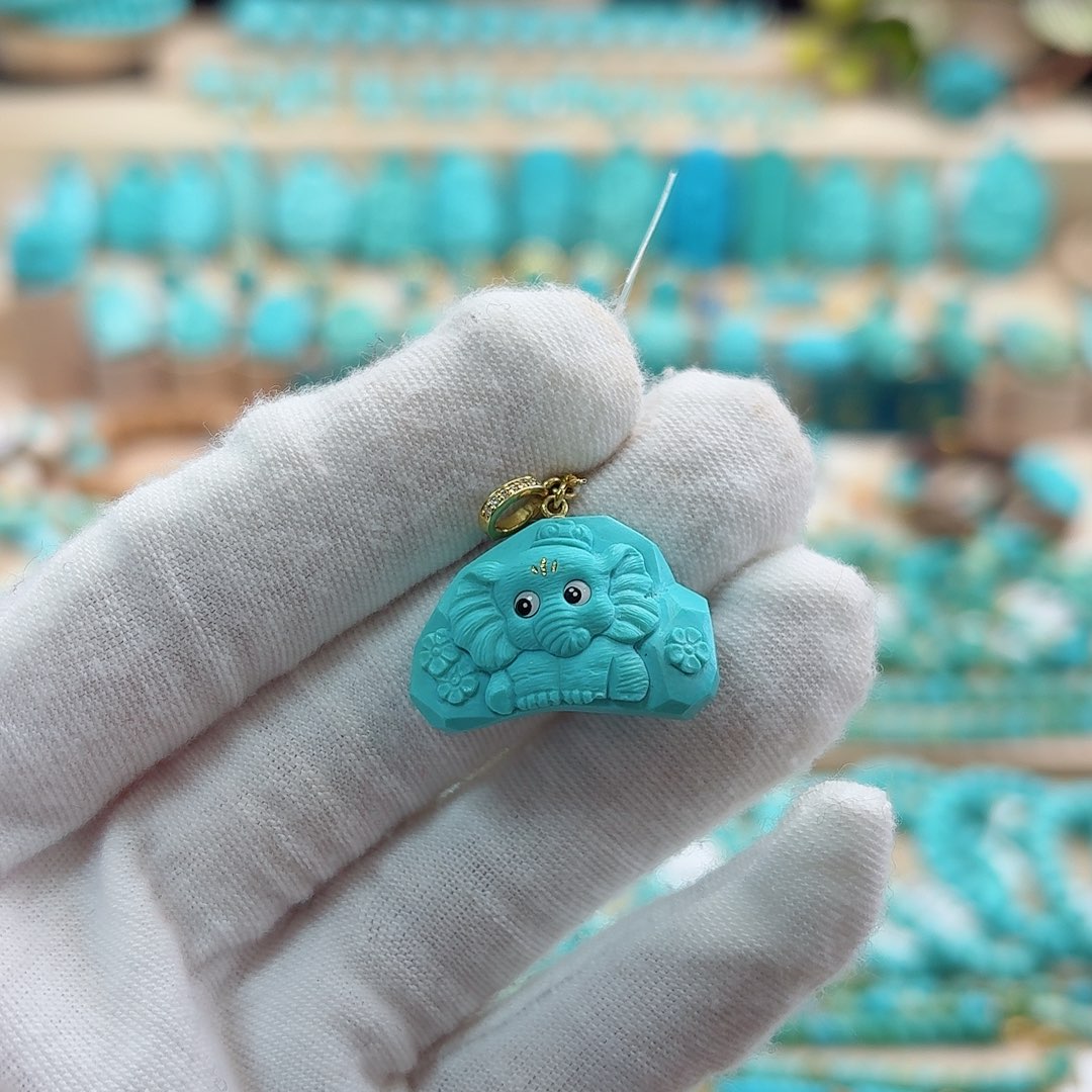 绿松石18K金镶嵌珠宝奇石