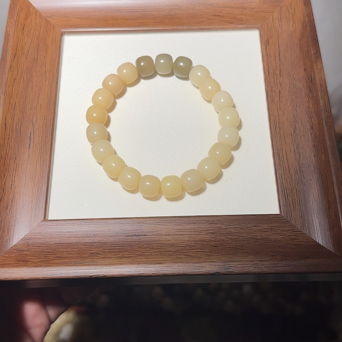 吊坠菩提根/象牙果