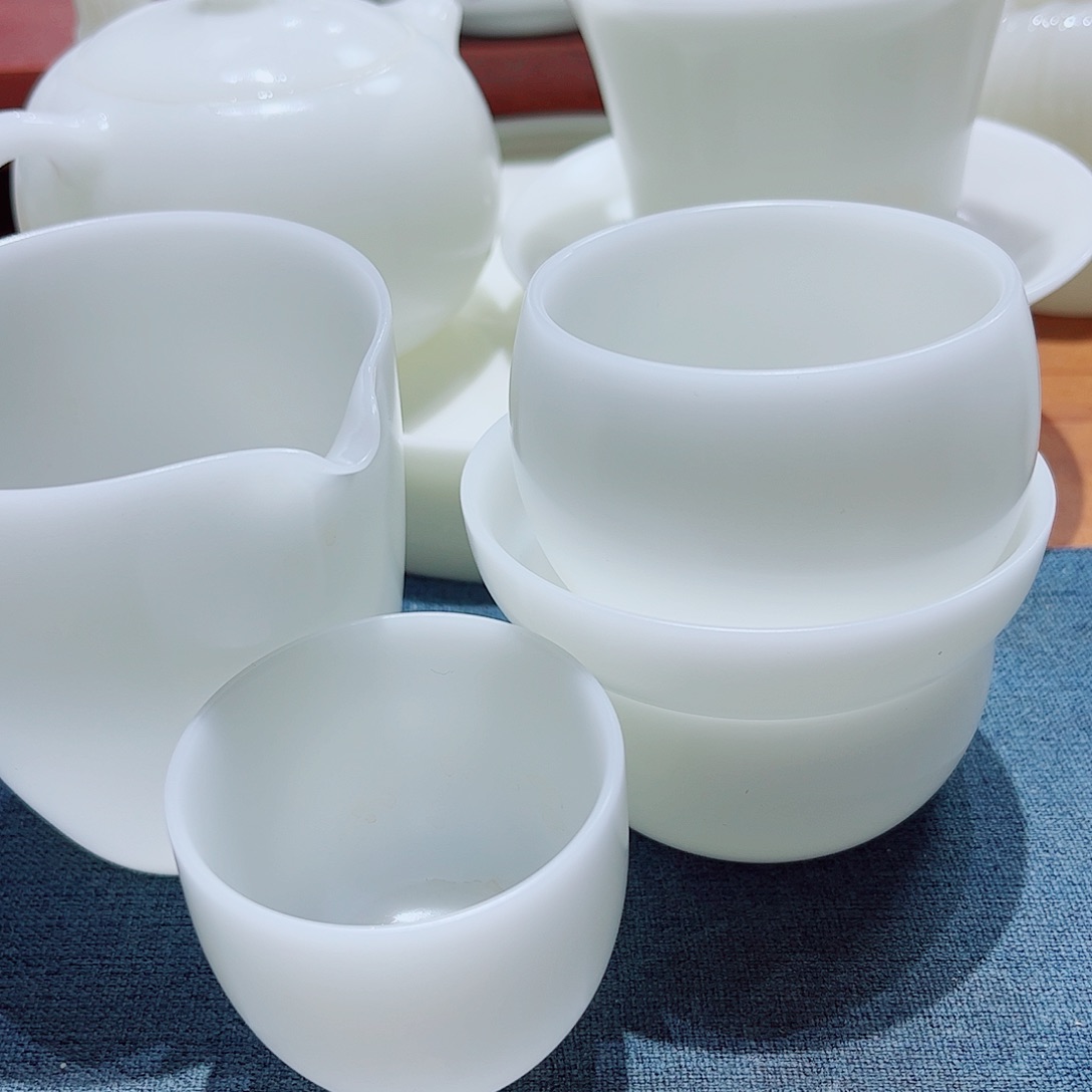 陶瓷素烧璞玉1壶盖碗8杯套安全