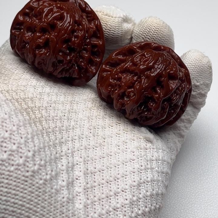 心***.吊坠桃核文玩核桃链接