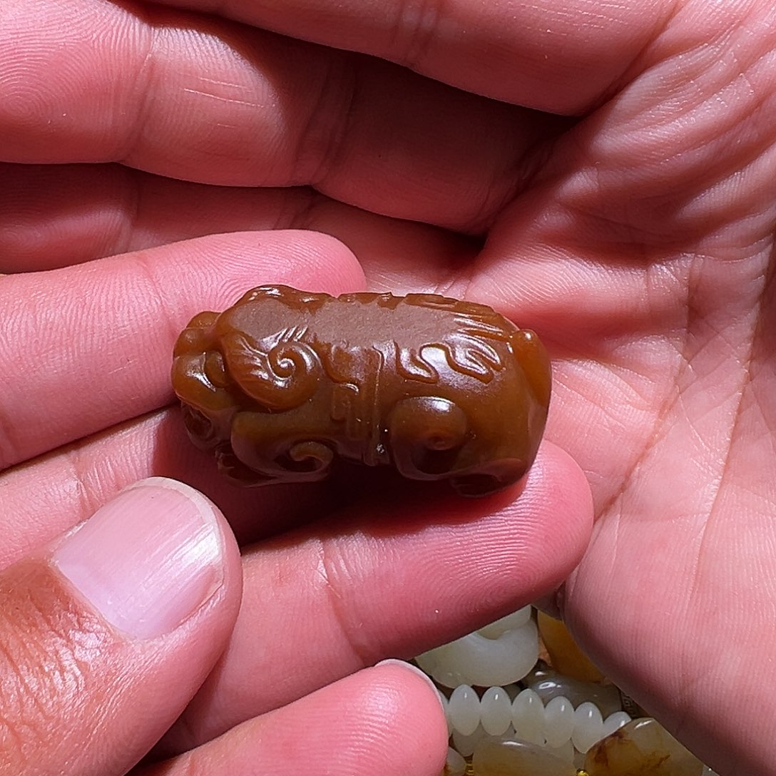 和田玉颈饰未镶嵌