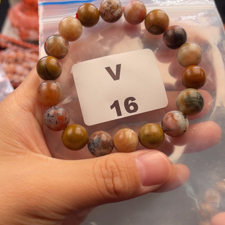 南红玛瑙未镶嵌多样性发货默认微瑕称重11mm