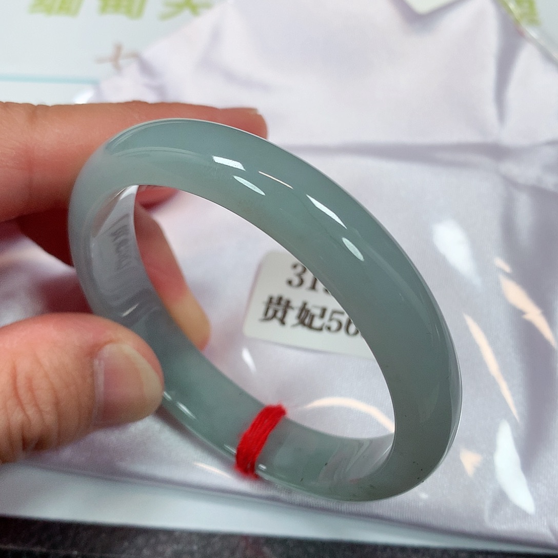 【闪购商品】未镶嵌手镯（贵妃镯）翡翠313号