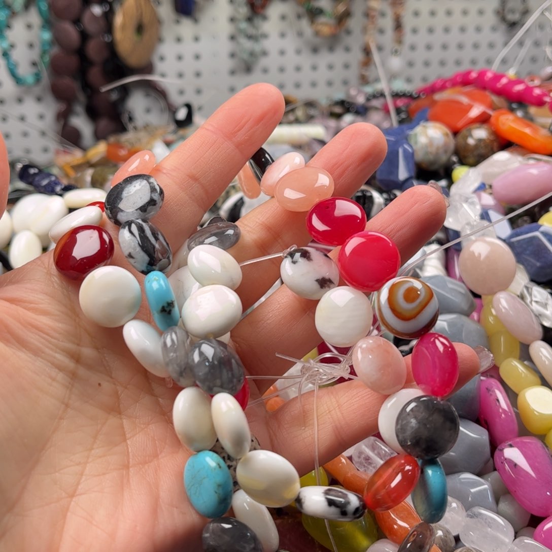 石英质玉珠宝奇石未镶嵌图