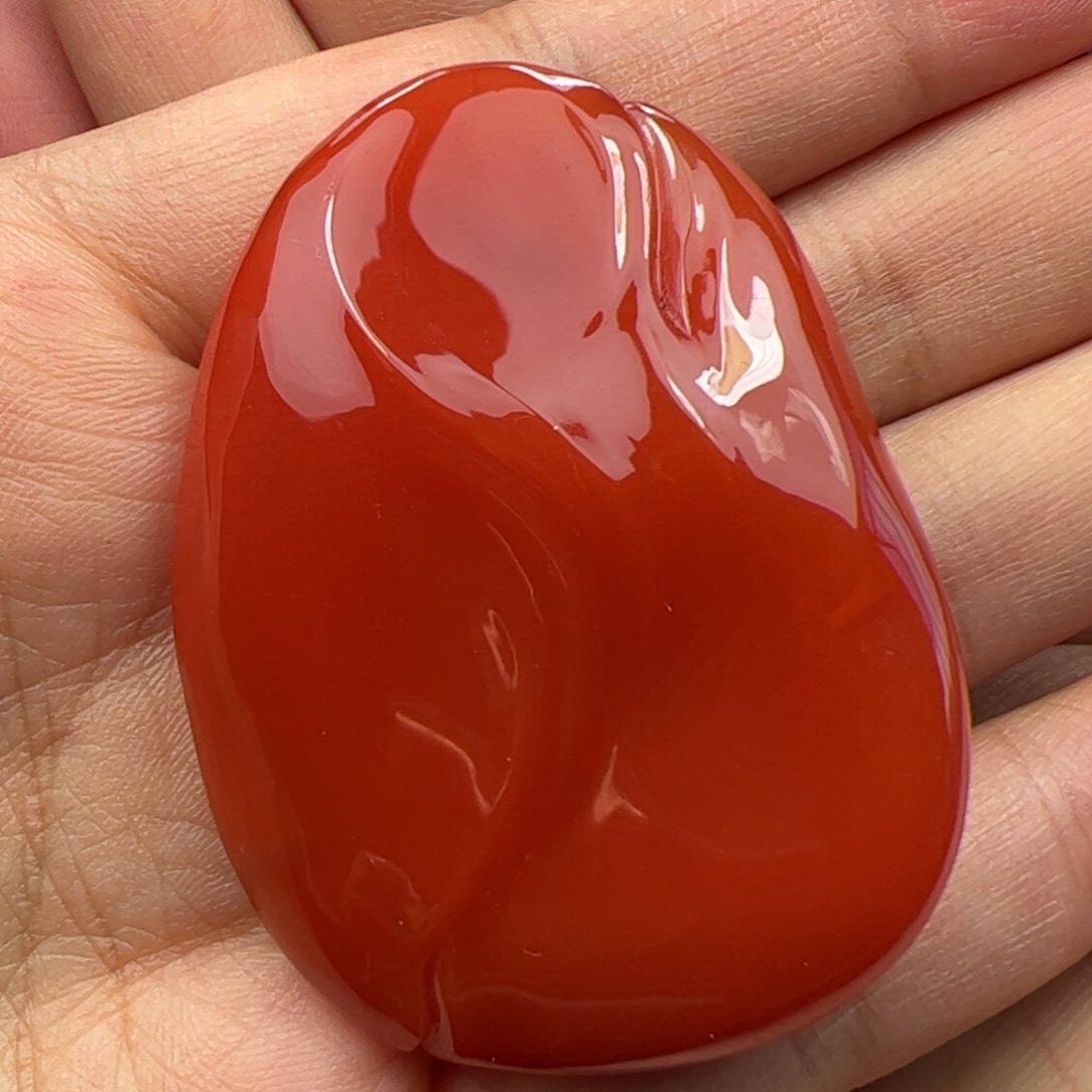 未镶嵌随型吊坠南红玛瑙