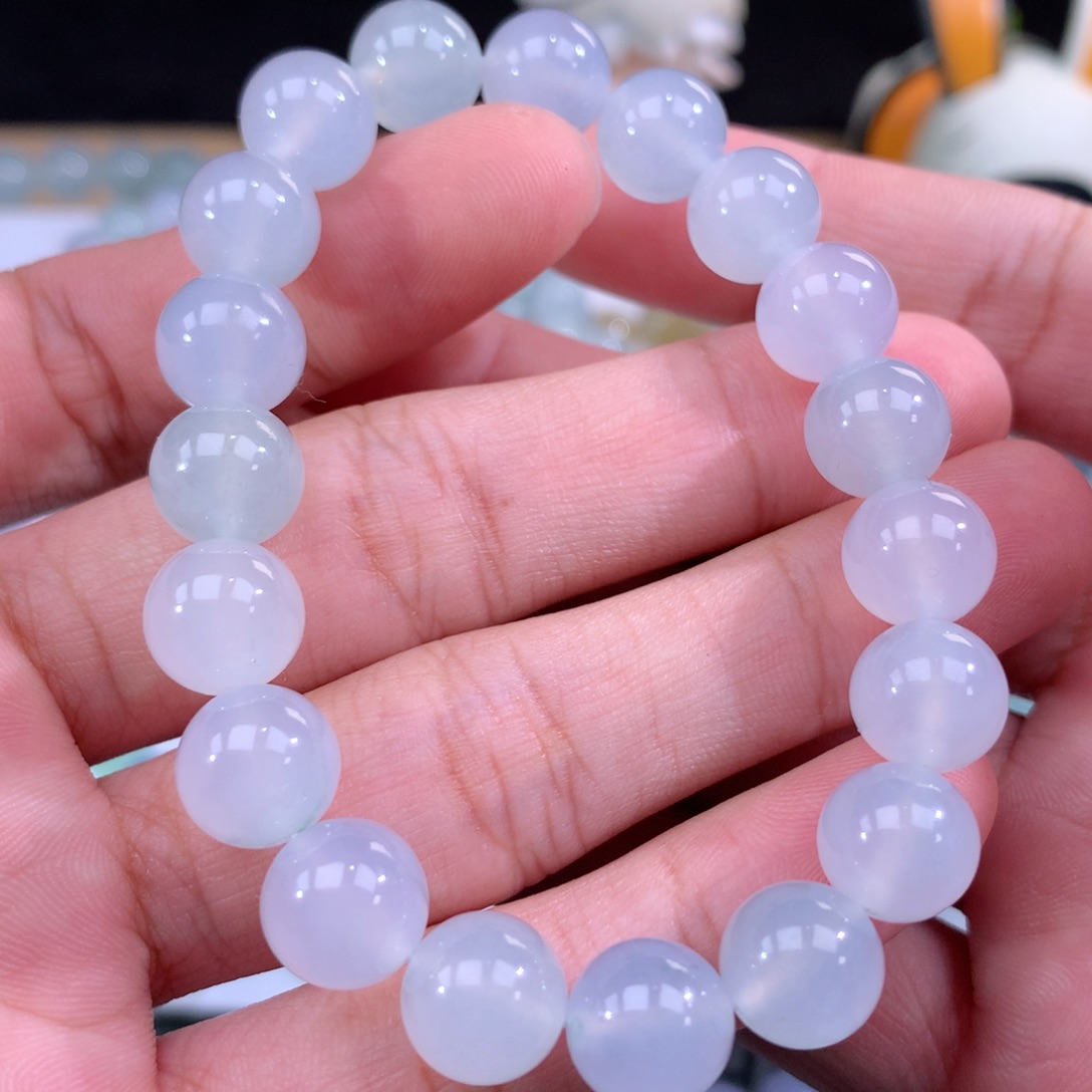 翡翠手链未镶嵌翡翠