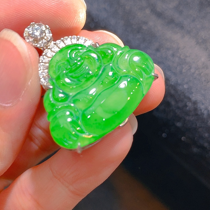 【闪购商品】翡翠颈饰银S925镶嵌翡翠