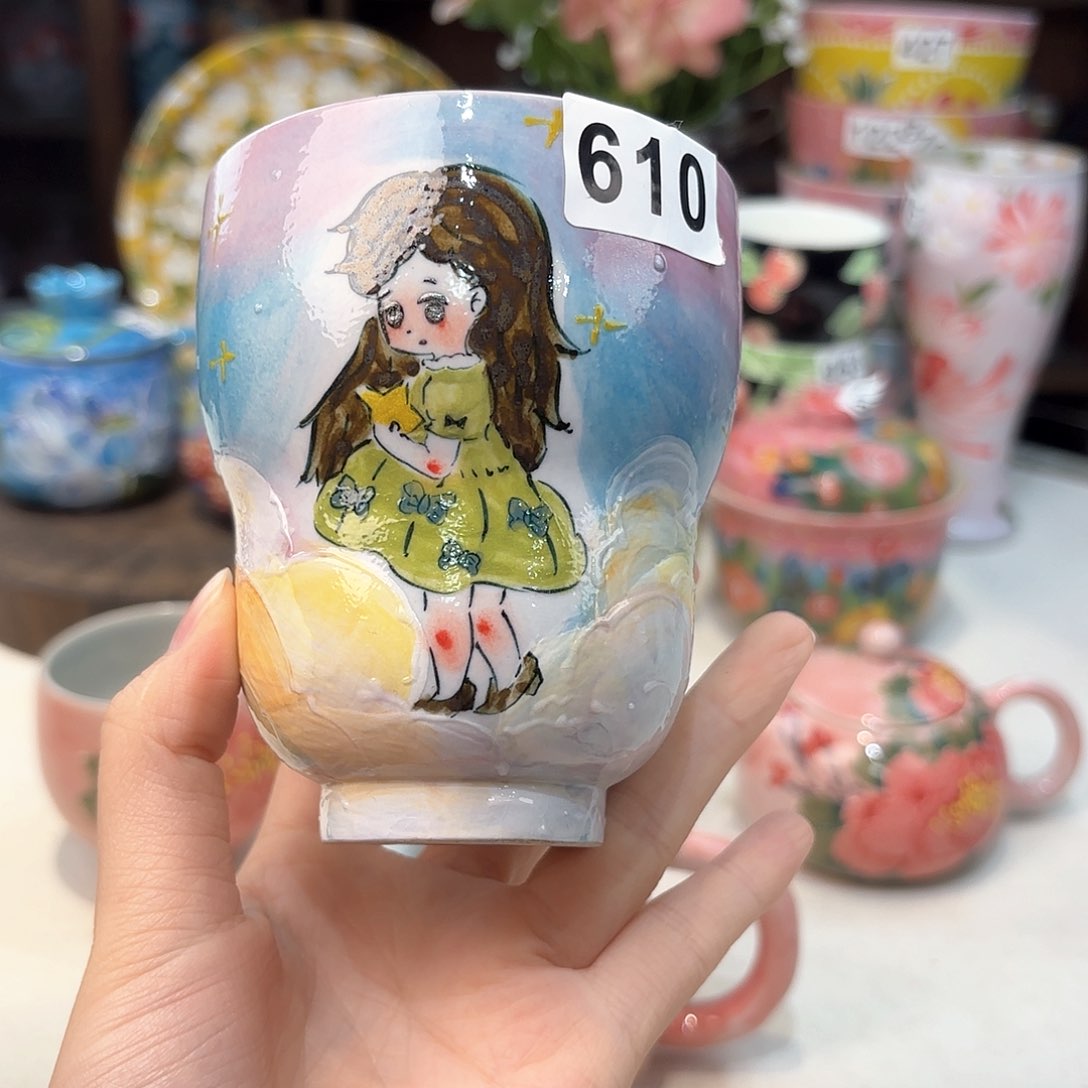 瓷片兔兔好可爱呀打