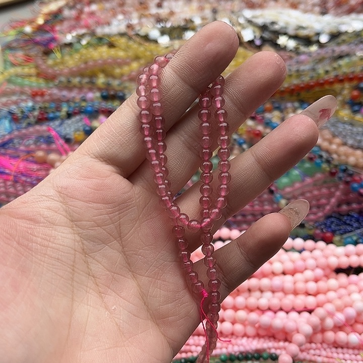 玛瑙/玉髓珠宝半成品未镶嵌一条4mm左右草莓晶
